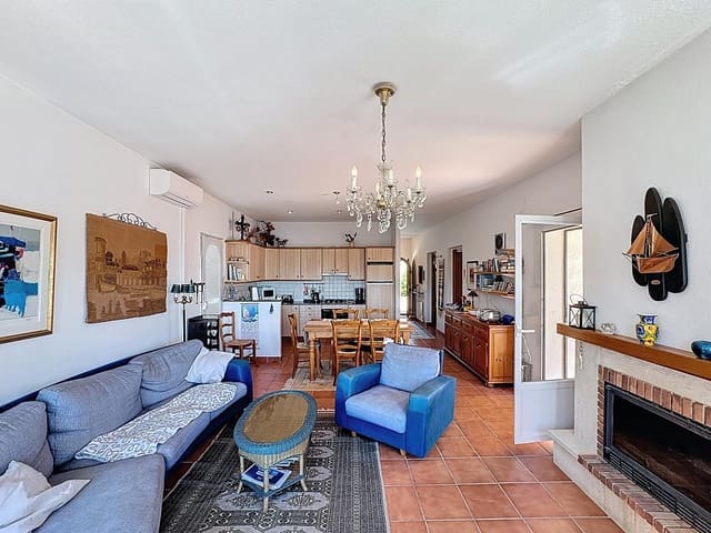 4 slaapkamer Villa te koop in Moraira, Teulada-Moraira met zwembad - € 495.000 (Ref: 9041026)