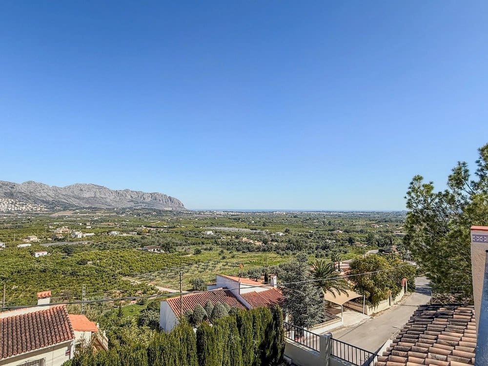 4 soverom Villa til salgs i Benidoleig - € 360 000 (Ref: 9042624)