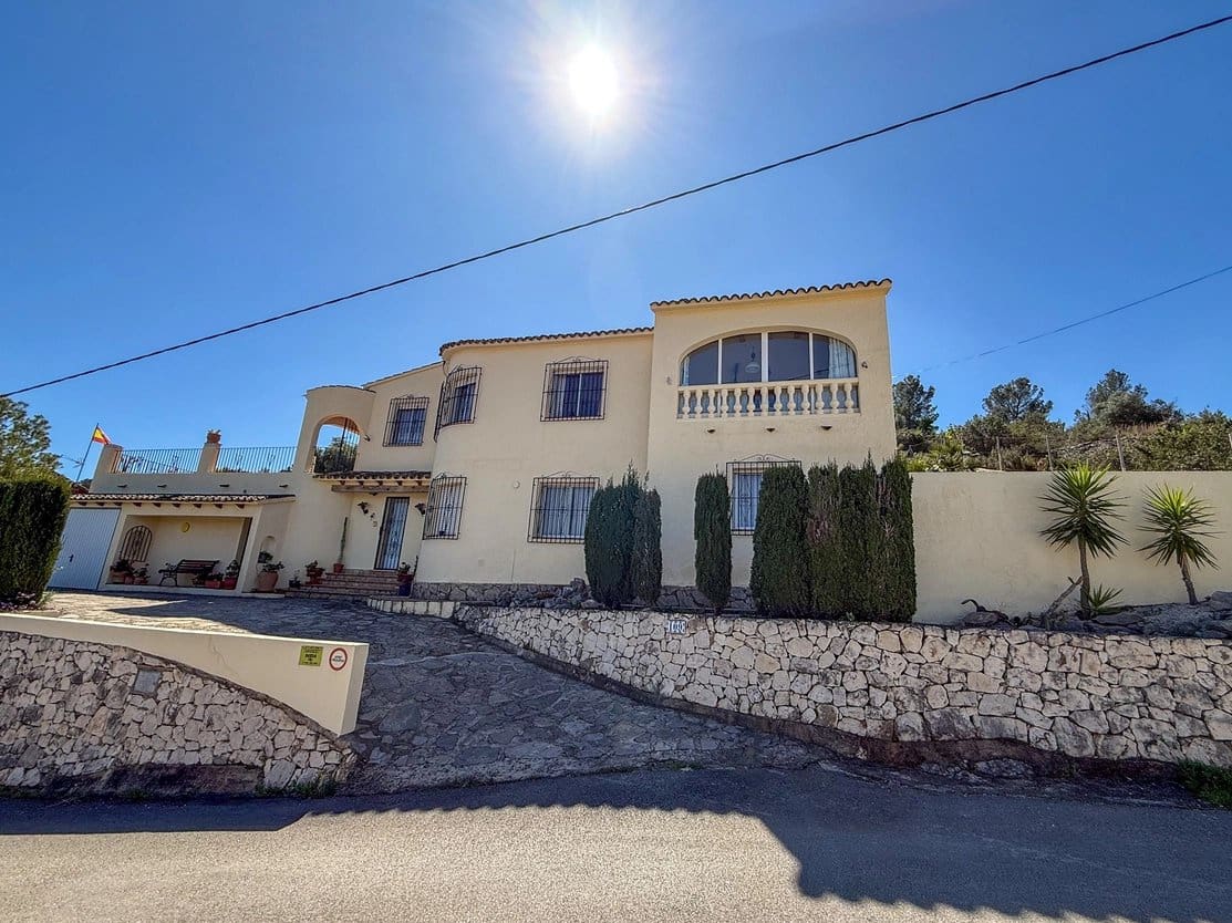 4 soverom Villa til salgs i Benidoleig - € 360 000 (Ref: 9042624)