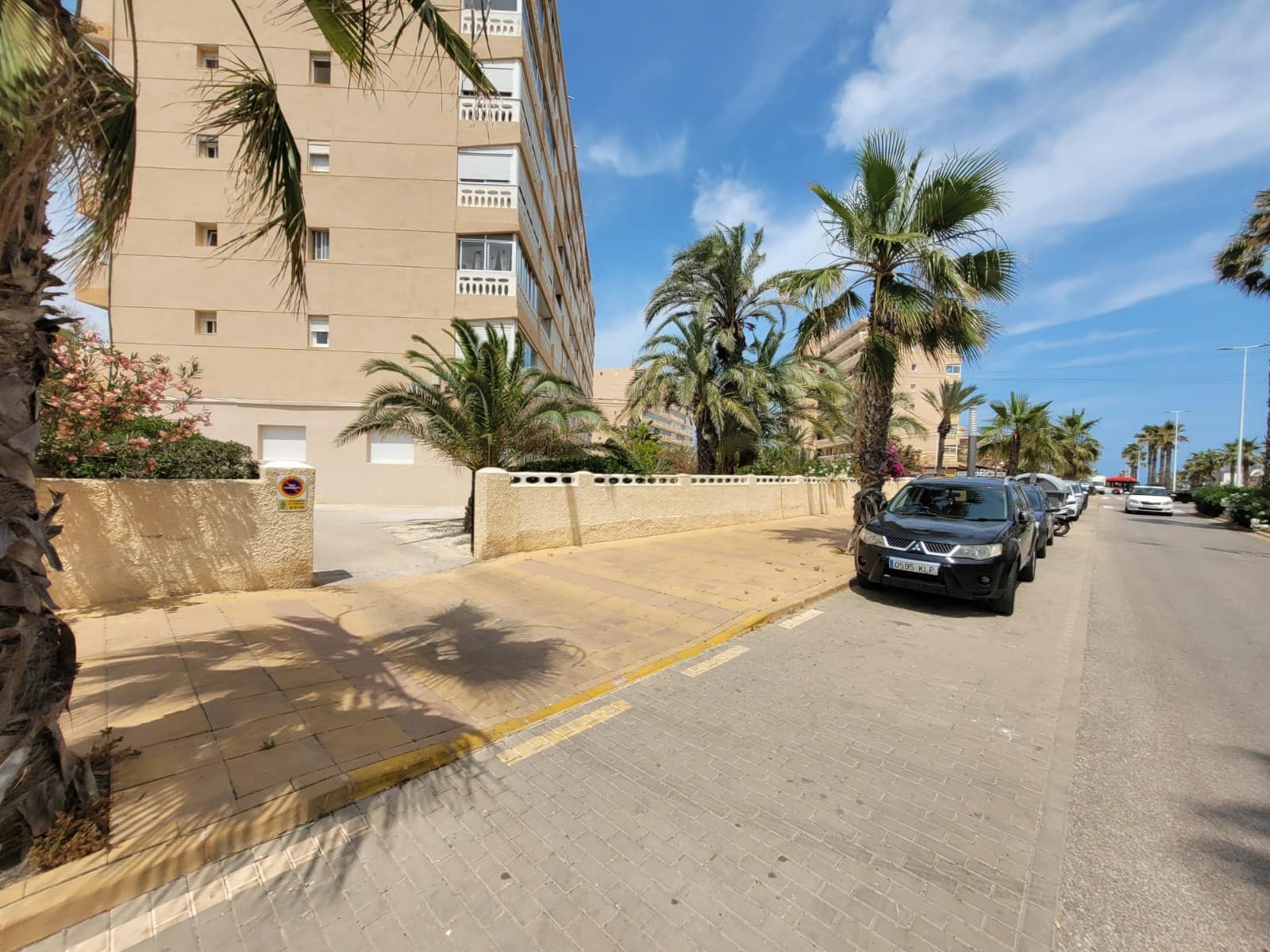2 slaapkamer Appartement voor vakantieverhuur in La Mata met garage - € 399 (Ref: 9049532)