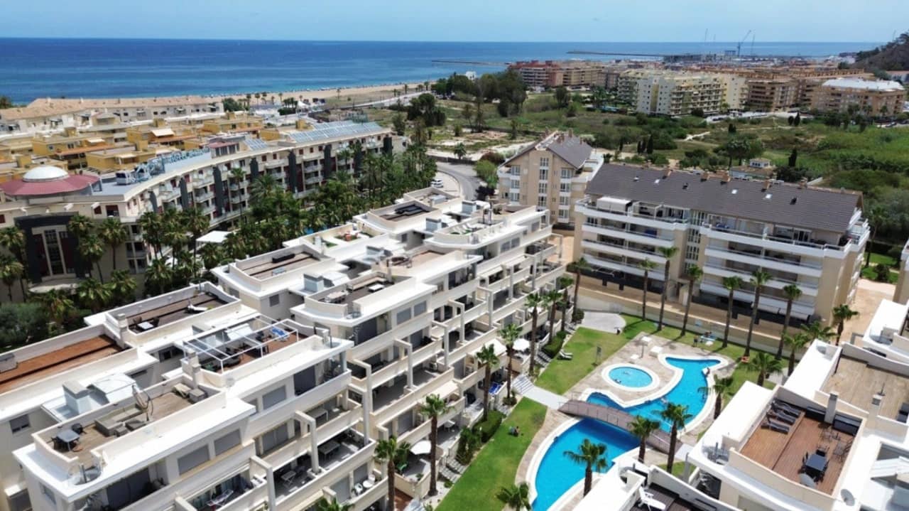 3 makuuhuone Kattohuoneisto myytävänä paikassa Denia mukana uima-altaan - 360 000 € (Ref: 9076915)