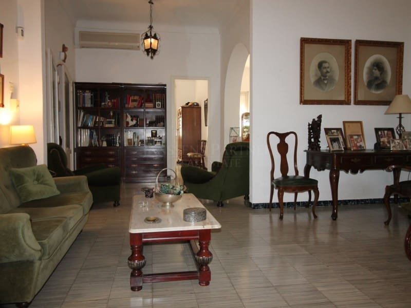 7 bedroom Villa for sale in Aspe - € 500,000 (Ref: 9094794)