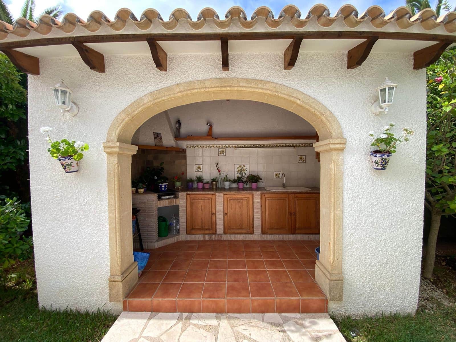 5 chambre Villa/Maison à vendre à Denia avec piscine - 653 000 € (Ref: 9106289)