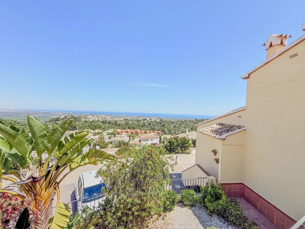 3 soveværelse Semi-Rækkehus til salg i Rafol de Almunia med swimmingpool - € 224.000 (Ref: 9107025)