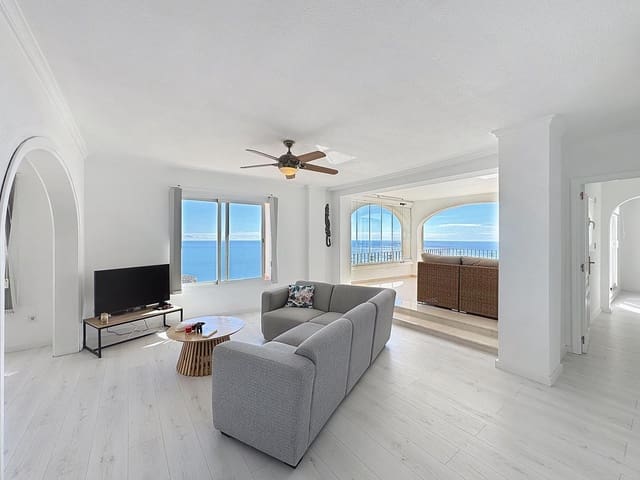 2 slaapkamer Penthouse te koop in Moraira, Teulada-Moraira met zwembad - € 429.000 (Ref: 9109599)