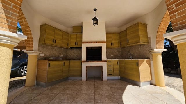 4 Zimmer Villa zu verkaufen in Ciudad Quesada, Rojales mit Pool - 565.000 € (Ref: 9115867)