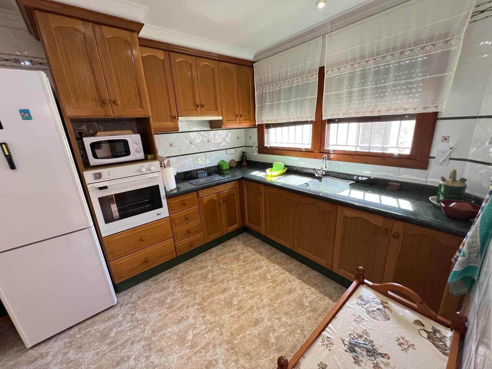 3 soveværelse Semi-Rækkehus til salg i Denia - € 505.000 (Ref: 9130205)