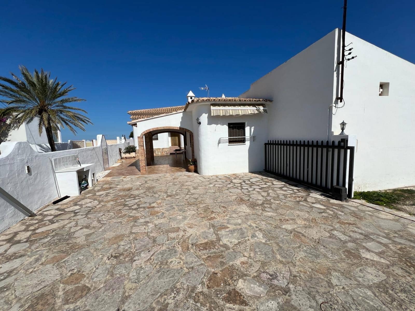 3 soveværelse Semi-Rækkehus til salg i Denia - € 505.000 (Ref: 9130205)