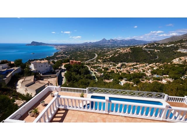 4 slaapkamer Villa te koop in Altea - € 1.195.000 (Ref: 9138621)