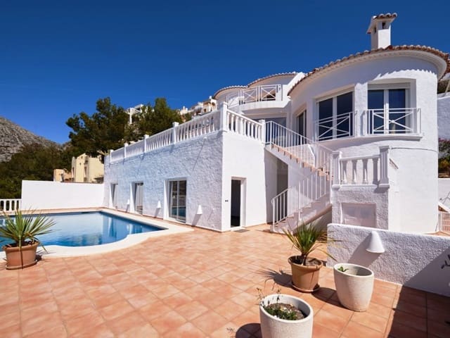 4 slaapkamer Villa te koop in Altea - € 1.195.000 (Ref: 9138621)