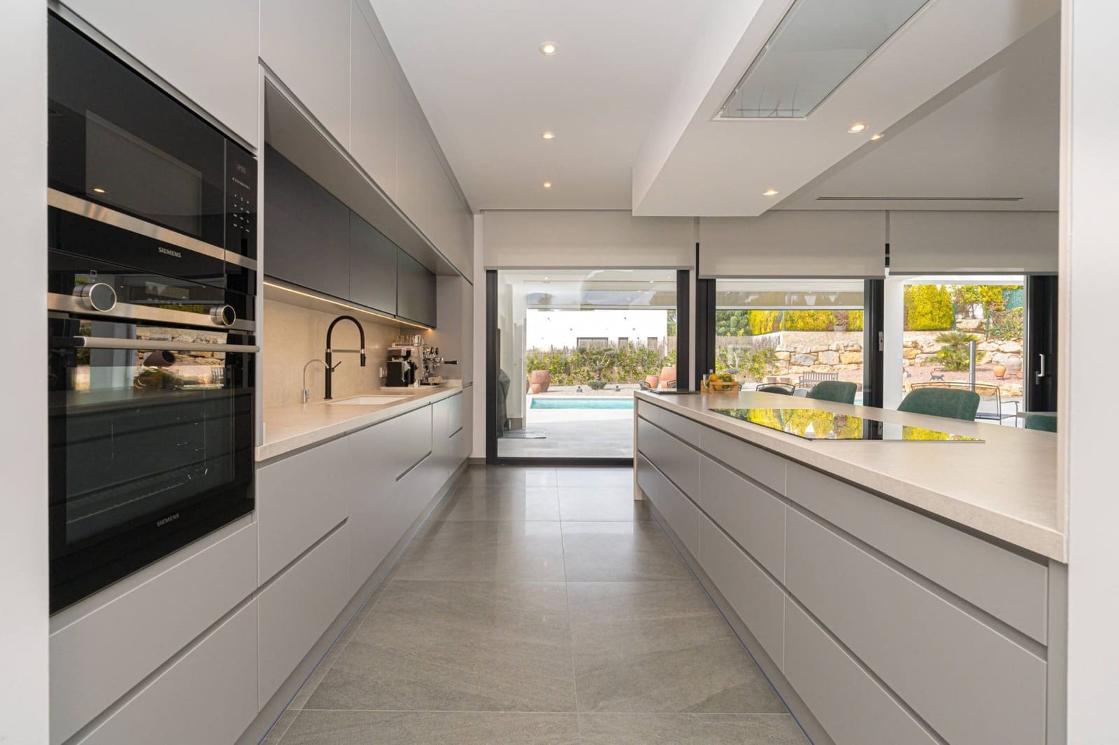 4 Zimmer Villa zu verkaufen in Javea / Xabia mit Pool - 1.495.000 € (Ref: 9138624)