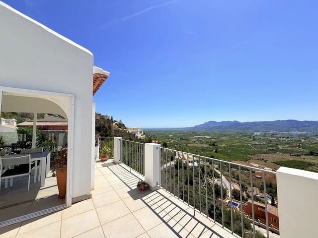 3 soveværelse Villa til salg i Pego med swimmingpool - € 399.000 (Ref: 9138629)