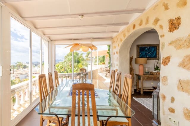 4 Zimmer Villa zu verkaufen in Moraira, Teulada-Moraira mit Pool - 1.925.000 € (Ref: 9138633)