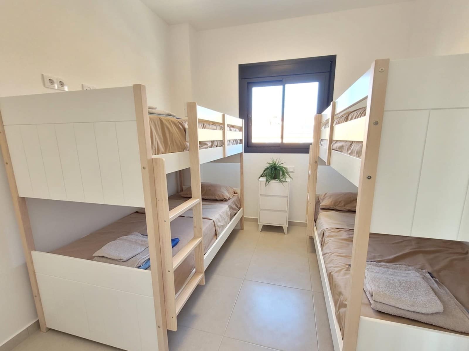 3 camera da letto Appartamento da affitare come casa vacanza in Villamartin con piscina garage - 455 € (Rif: 9144551)