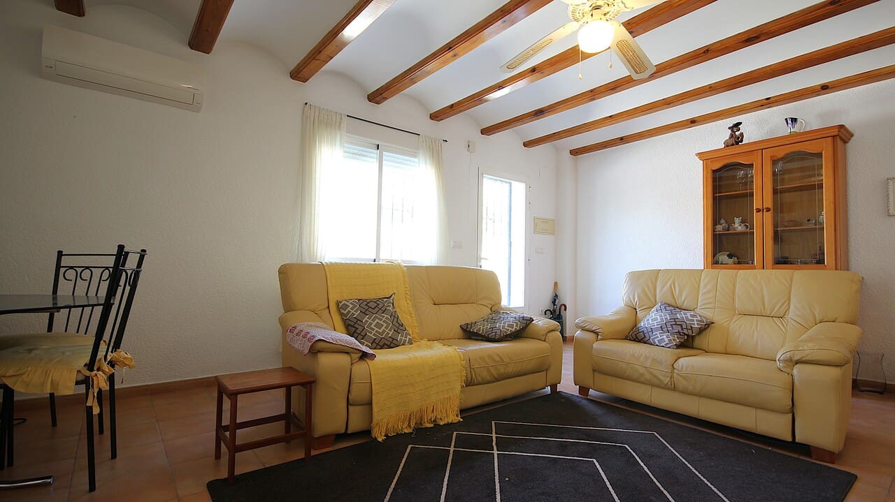 3 soveværelse Finca/Landehus til salg i Jalon / Xalo med swimmingpool - € 397.000 (Ref: 9145233)