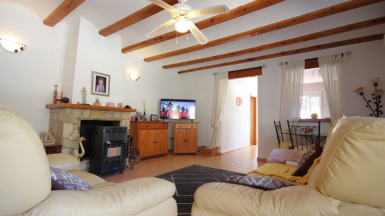 3 soveværelse Finca/Landehus til salg i Jalon / Xalo med swimmingpool - € 397.000 (Ref: 9145233)