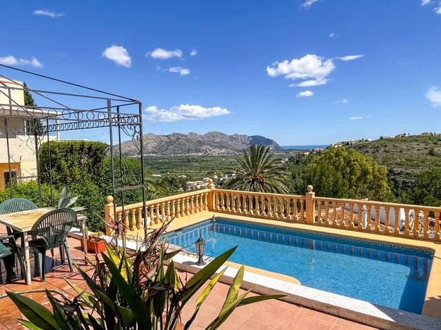 3 bedroom Villa for sale in Orba with pool - € 339,000 (Ref: 9145980)
