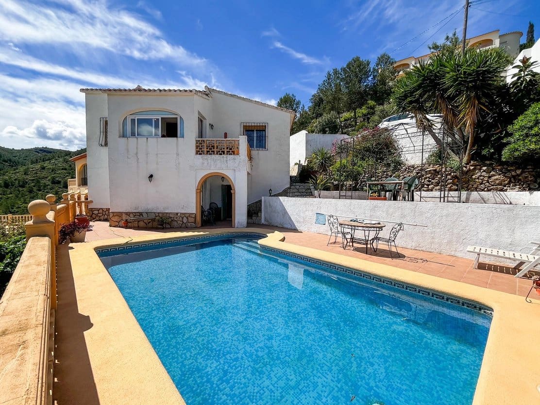 3 camera da letto Villa in vendita in Orba con piscina - 339.000 € (Rif: 9145980)