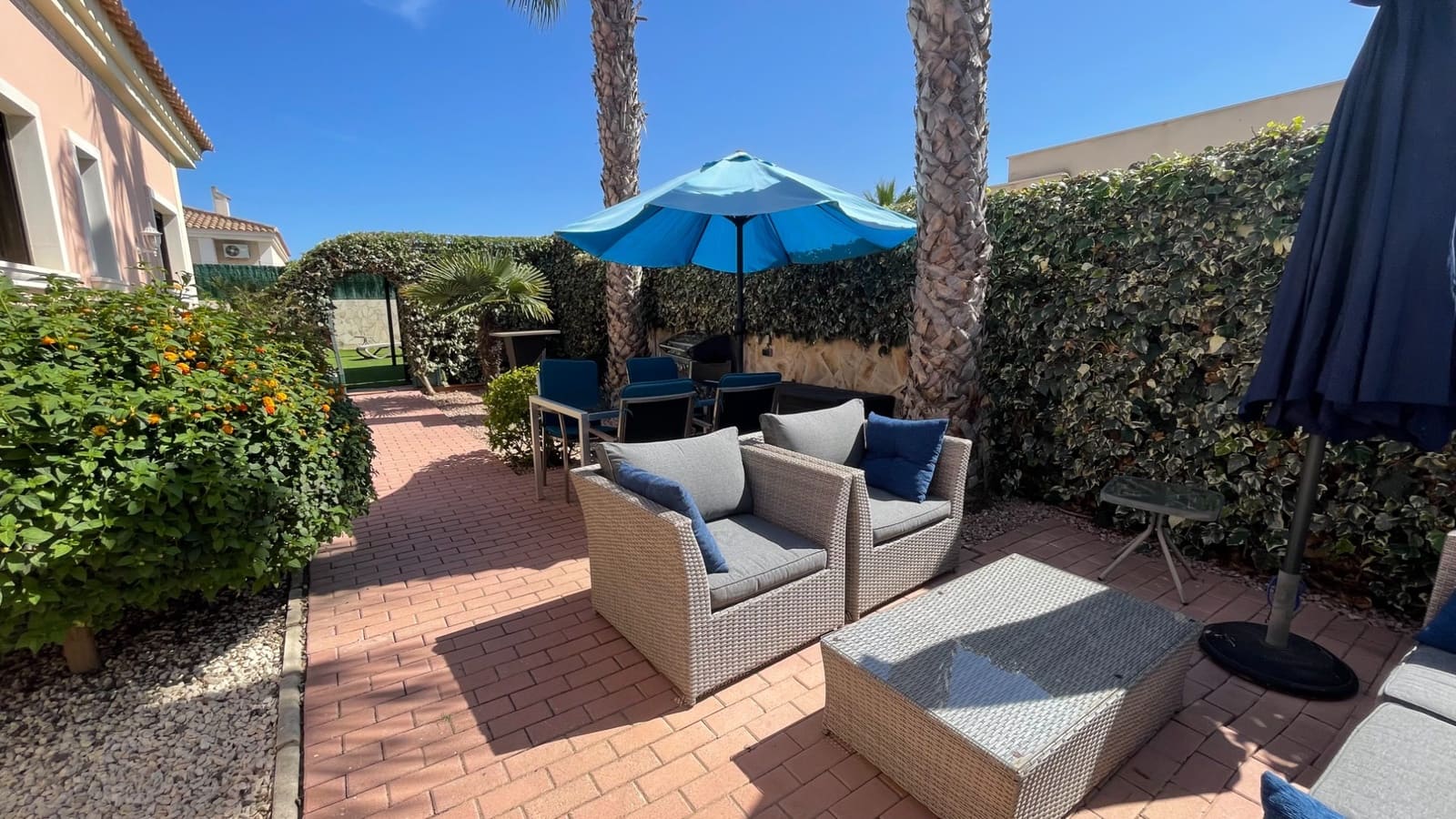 3 makuuhuone Huvila lomavuokrausta paikassa La Marina mukana uima-altaan - 1 155 € (Ref: 9148658)