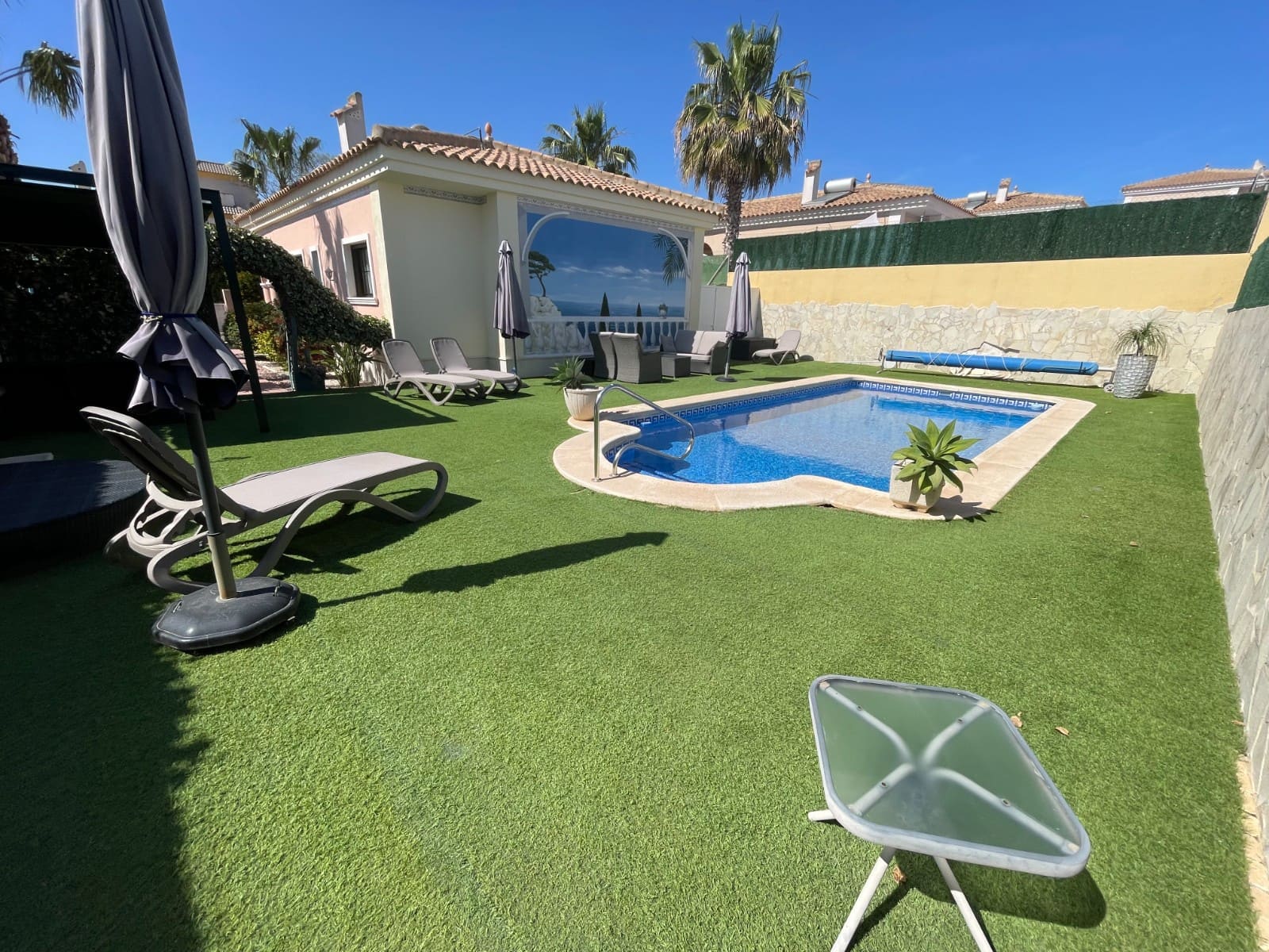 3 makuuhuone Huvila lomavuokrausta paikassa La Marina mukana uima-altaan - 1 155 € (Ref: 9148658)