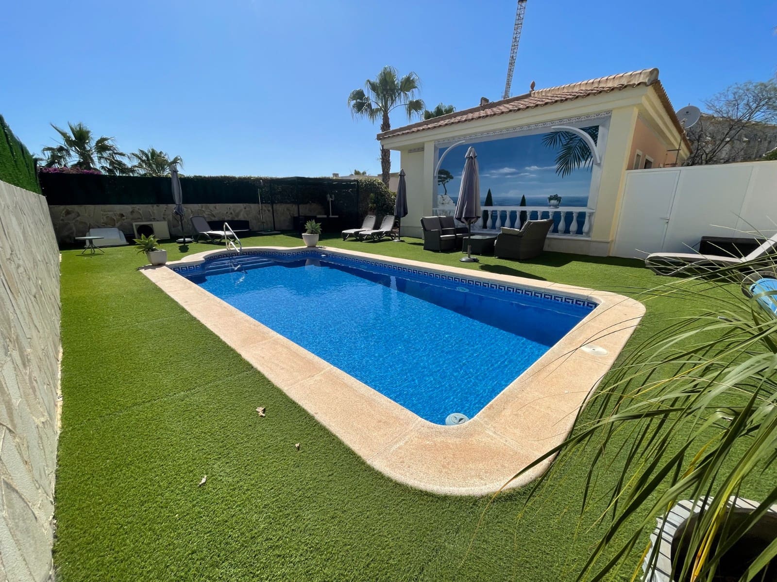 3 makuuhuone Huvila lomavuokrausta paikassa La Marina mukana uima-altaan - 1 155 € (Ref: 9148658)