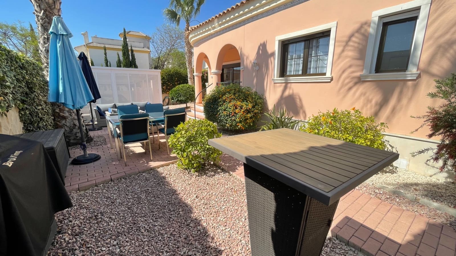 3 makuuhuone Huvila lomavuokrausta paikassa La Marina mukana uima-altaan - 1 155 € (Ref: 9148658)