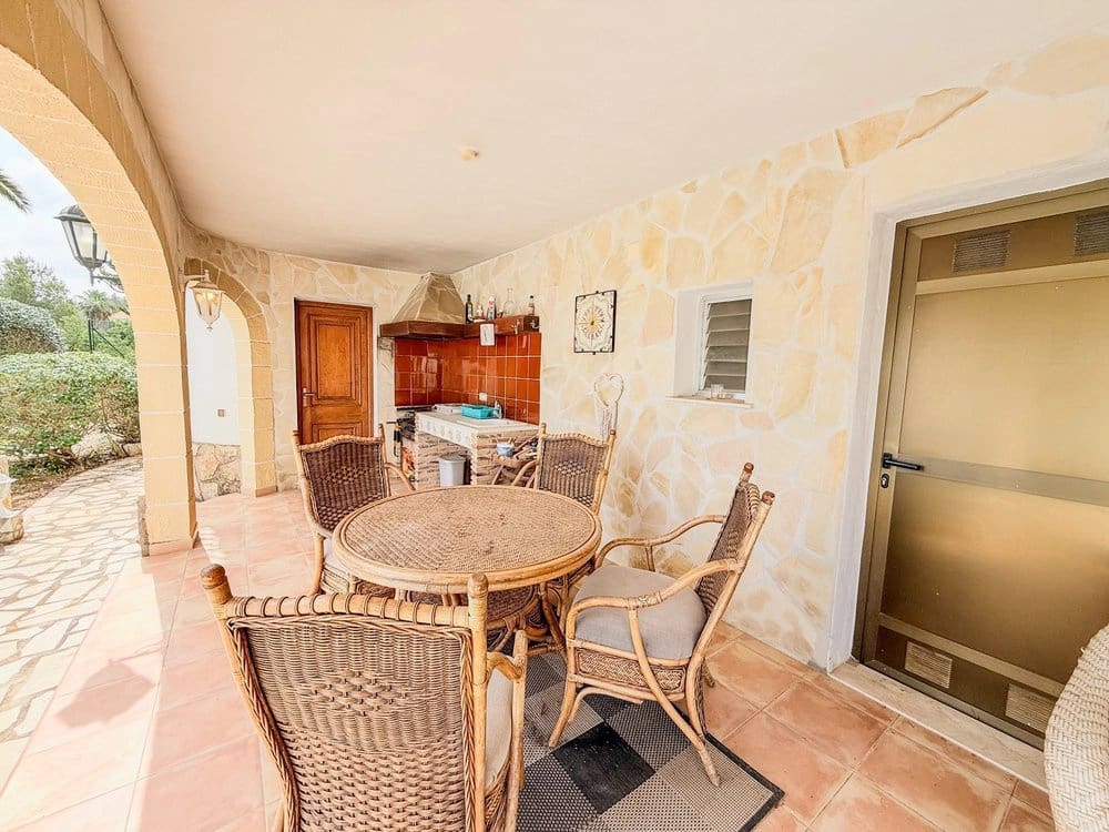 4 quarto Moradia para venda em Denia com piscina - 595 000 € (Ref: 9180417)