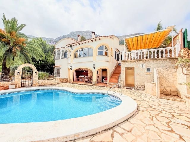 4 quarto Moradia para venda em Dénia com piscina - 595 000 € (Ref: 9180417)