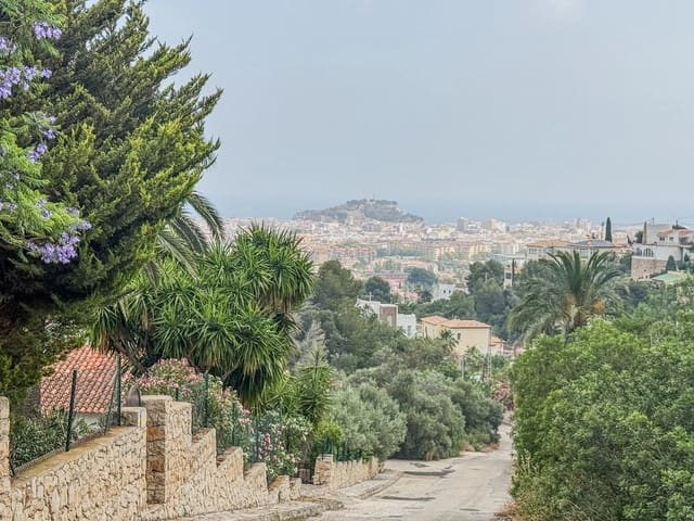 4 quarto Moradia para venda em Dénia com piscina - 595 000 € (Ref: 9180417)