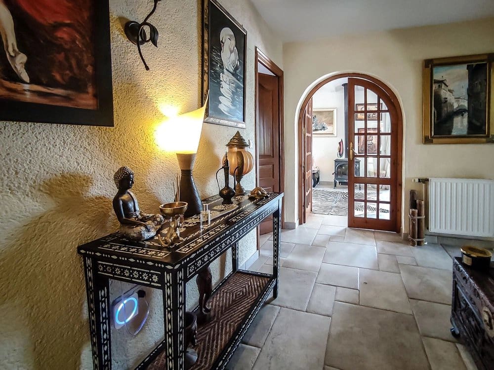 4 slaapkamer Villa te koop in Orba met zwembad - € 599.000 (Ref: 9180420)