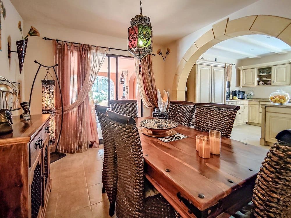 4 slaapkamer Villa te koop in Orba met zwembad - € 599.000 (Ref: 9180420)