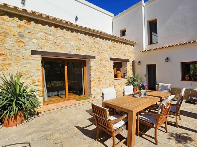 5 bedroom Finca/Country House for sale in Orba with pool - € 645,000 (Ref: 9180612)