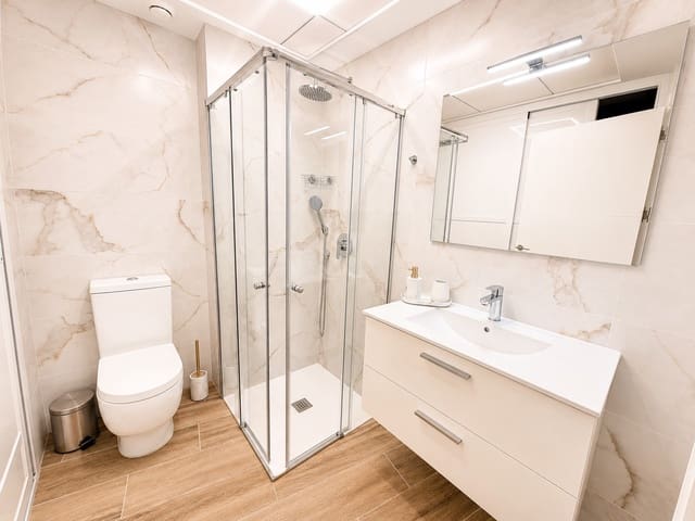 2 slaapkamer Appartement voor vakantieverhuur in Villamartín - Las Filipinas, Orihuela met zwembad garage - € 375 (Ref: 9181476)