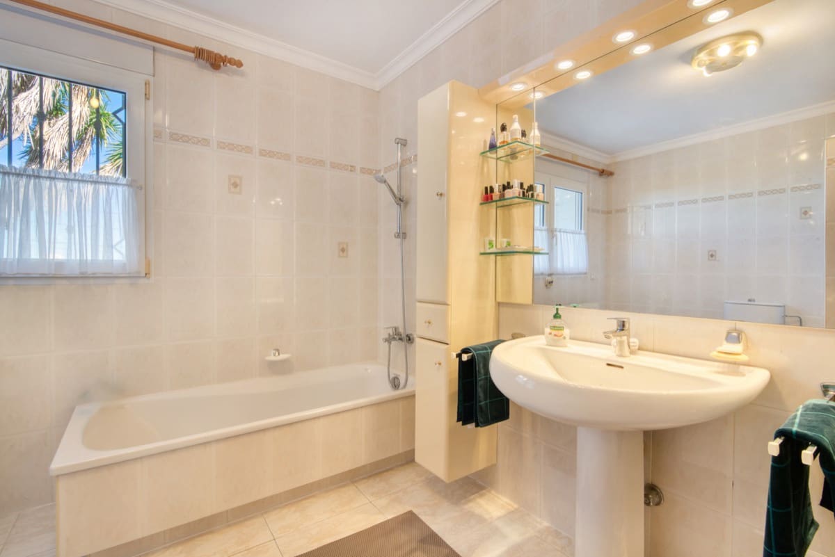 3 Zimmer Villa zu verkaufen in Denia mit Pool - 699.000 € (Ref: 9184401)