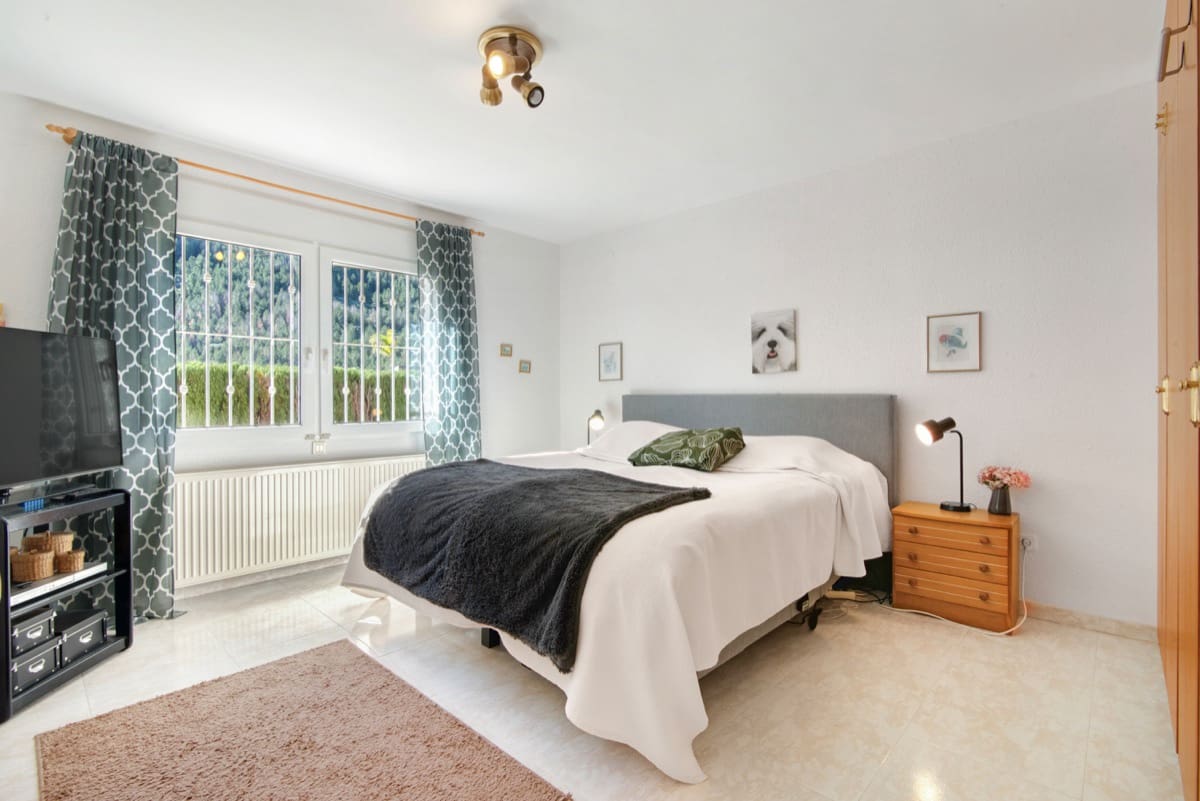 3 Zimmer Villa zu verkaufen in Denia mit Pool - 699.000 € (Ref: 9184401)