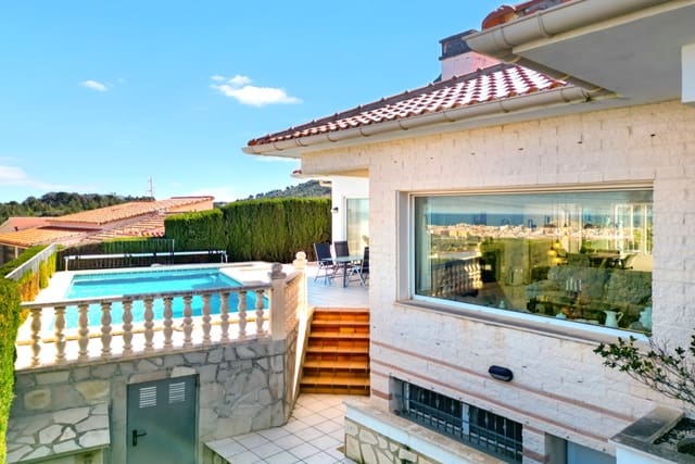 3 Zimmer Villa zu verkaufen in Dénia mit Pool - 699.000 € (Ref: 9184401)