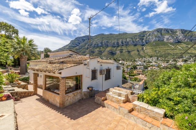 3 sovrum Villa till salu i Dénia med pool - 649 000 € (Ref: 9184402)