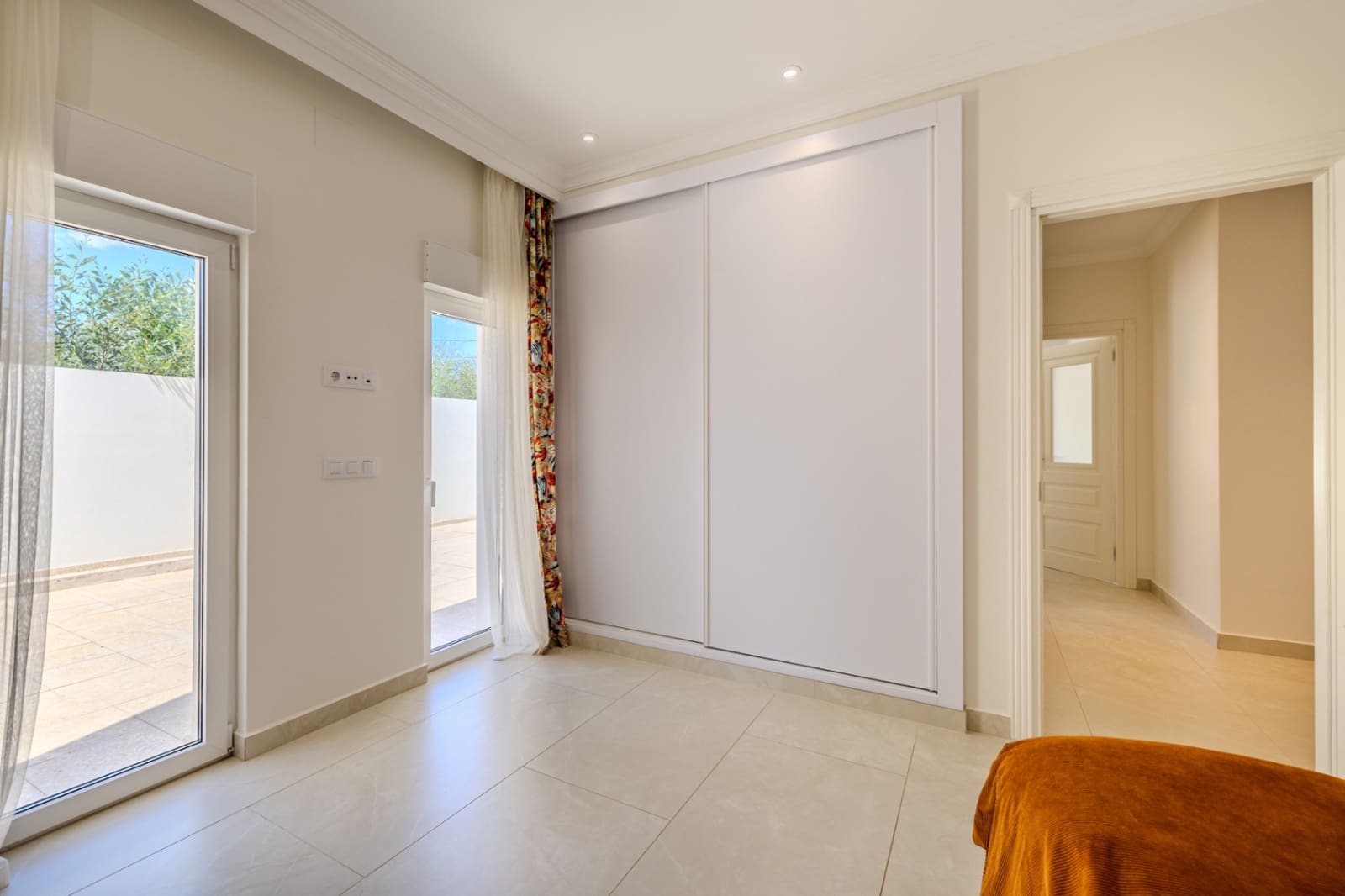 Chalet de 3 habitaciones en Dénia en venta con piscina - 980.000 € (Ref: 9184568)