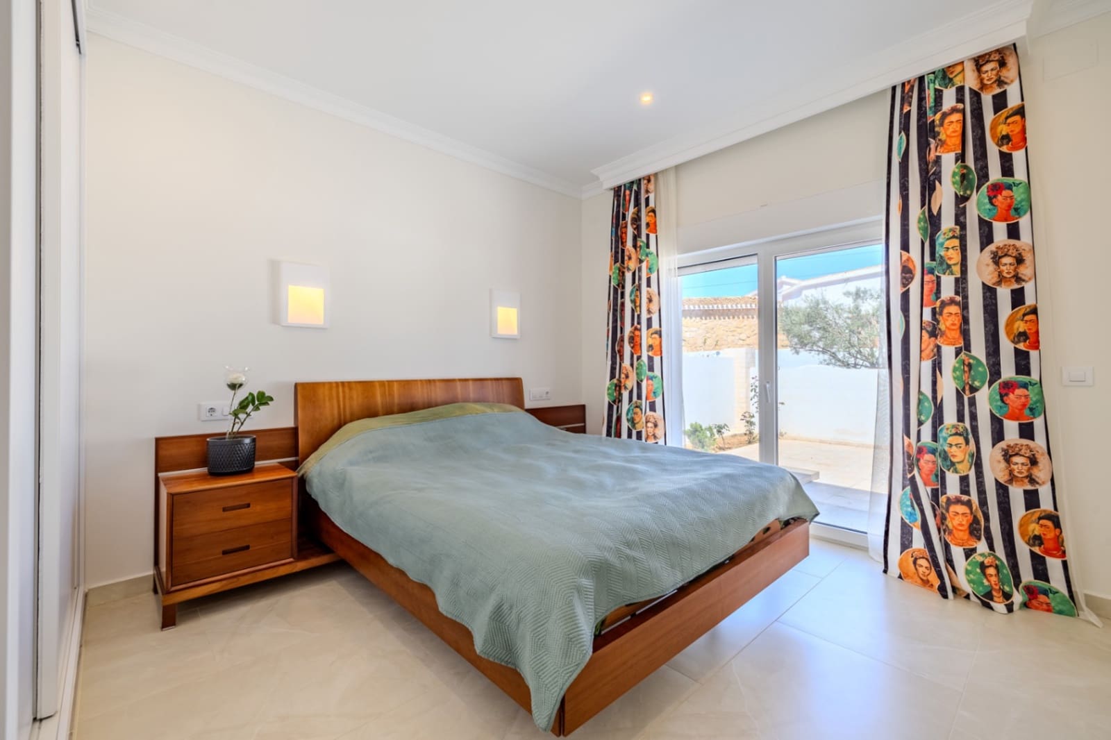 Chalet de 3 habitaciones en Dénia en venta con piscina - 980.000 € (Ref: 9184568)