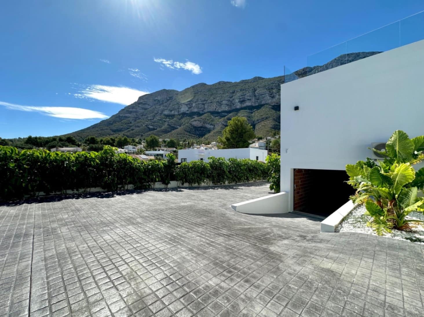 4 quarto Moradia para venda em Denia com piscina - 1 795 000 € (Ref: 9185707)