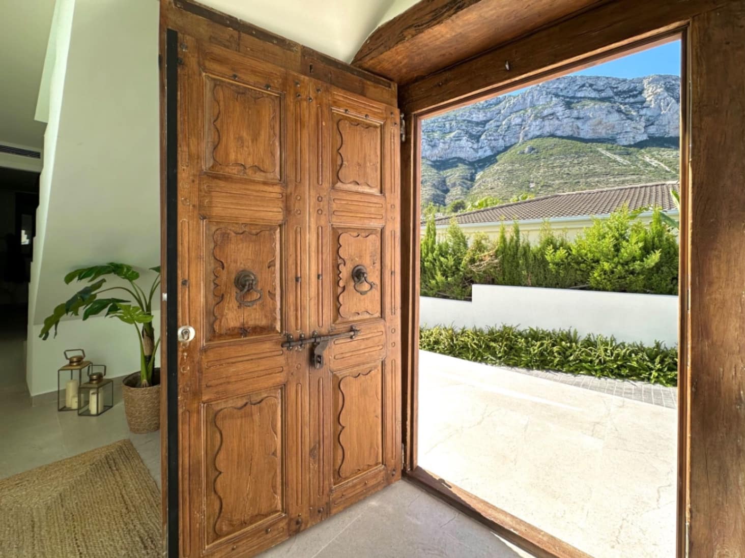 4 quarto Moradia para venda em Denia com piscina - 1 795 000 € (Ref: 9185707)