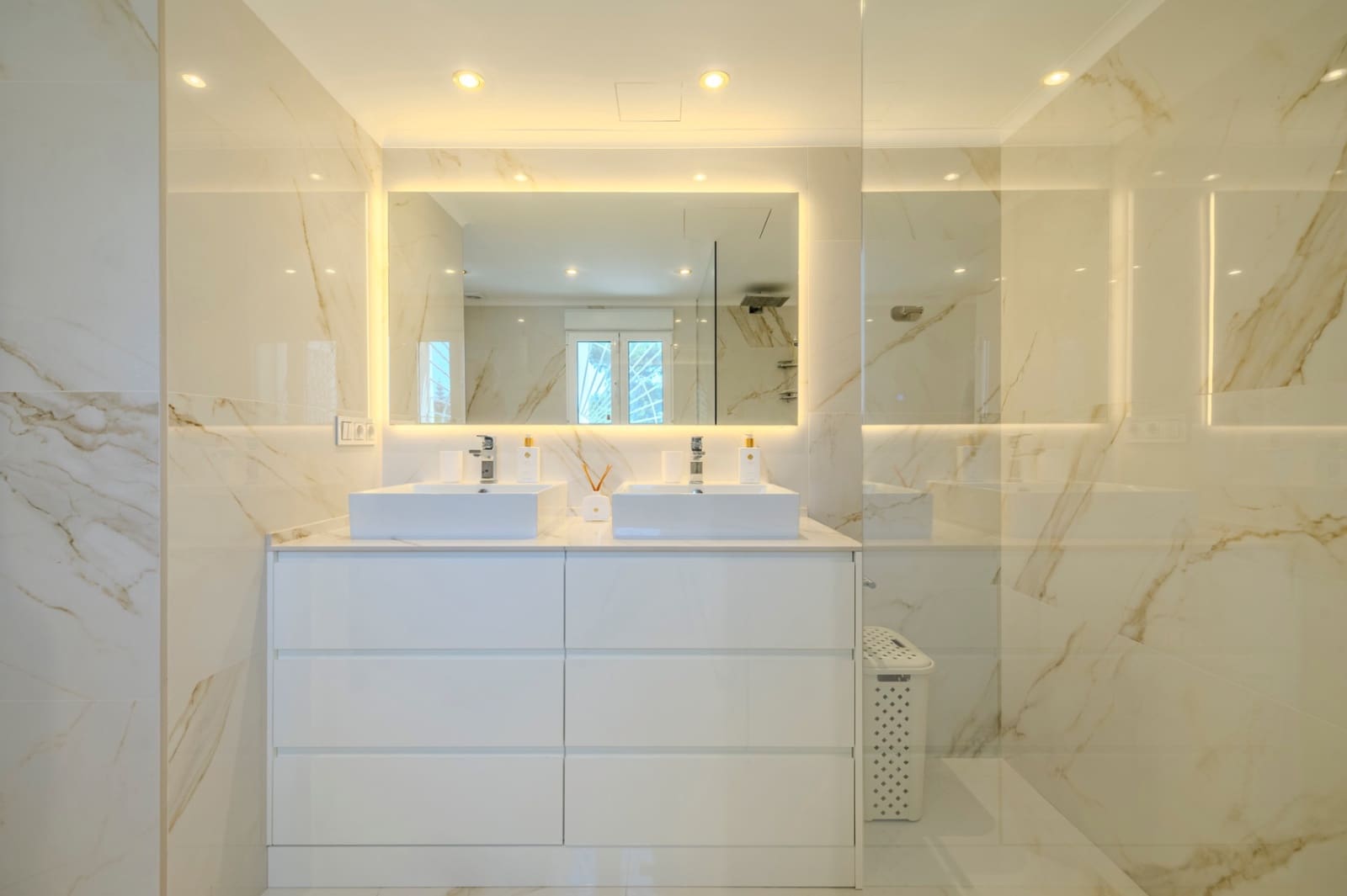 5 sypialnia Finka/Dom wiejski na sprzedaż w Denia z basenem - 2 650 000 € (Ref: 9186262)