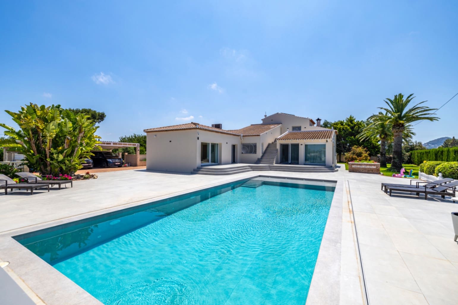 5 sypialnia Finka/Dom wiejski na sprzedaż w Denia z basenem - 2 650 000 € (Ref: 9186262)