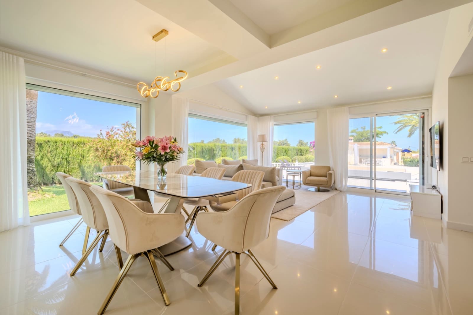 5 sypialnia Finka/Dom wiejski na sprzedaż w Denia z basenem - 2 650 000 € (Ref: 9186262)