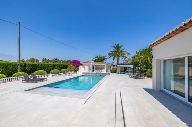 5 chambre Finca/Maison de Campagne à vendre à Dénia avec piscine - 2 650 000 € (Ref: 9186262)