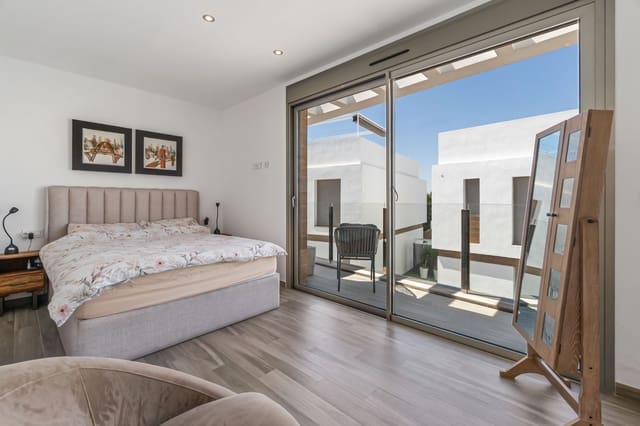 4 camera da letto Villa in vendita in Villamartin, Orihuela - 429.000 € (Rif: 9187309)