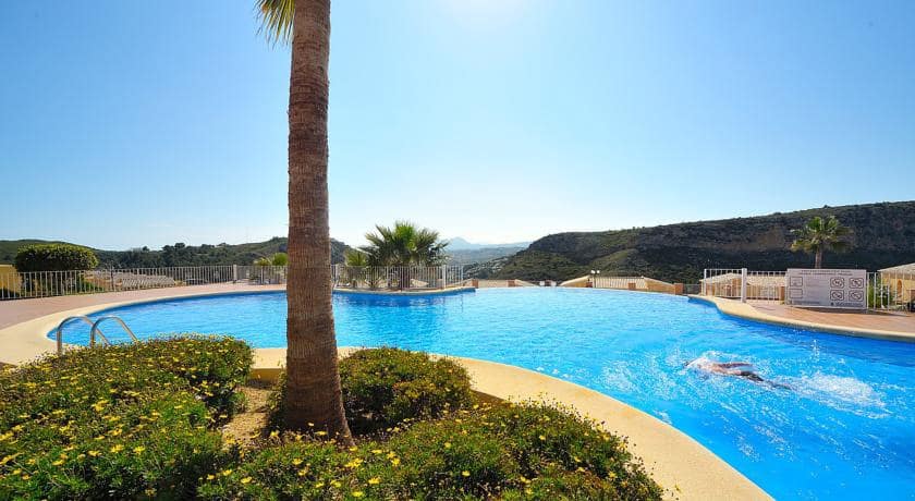 2 Zimmer Apartment zu verkaufen in Moraira mit Pool - 190.000 € (Ref: 9191656)