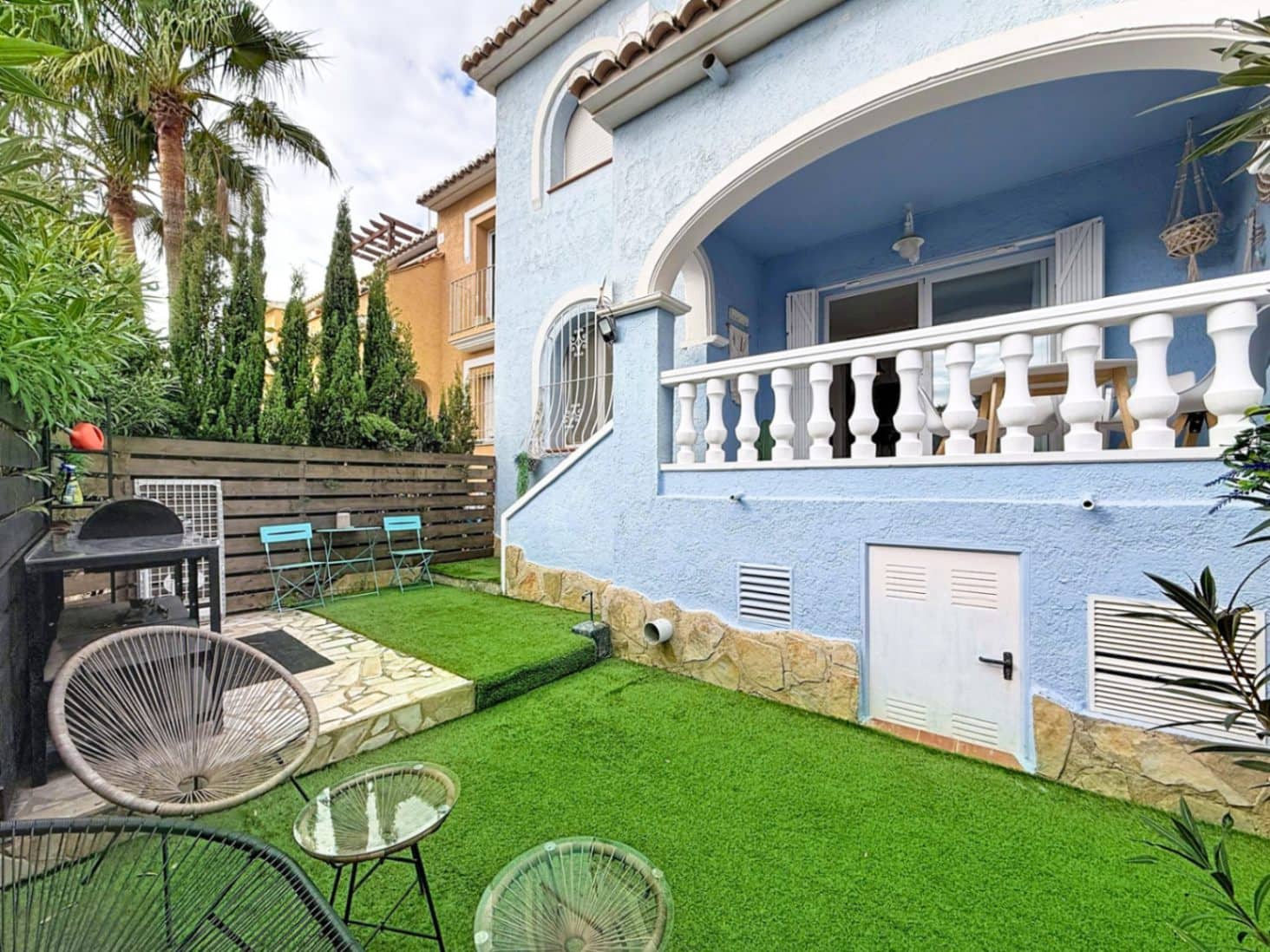 2 Zimmer Apartment zu verkaufen in Moraira mit Pool - 197.000 € (Ref: 9194996)