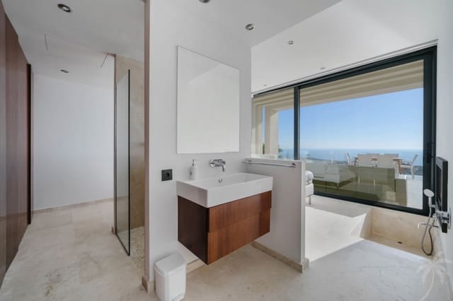 4 makuuhuone Huvila myytävänä paikassa Casco Urbano, Teulada-Moraira mukana uima-altaan - 2 795 000 € (Ref: 9198676)