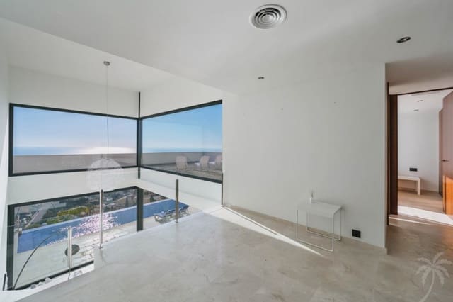 4 makuuhuone Huvila myytävänä paikassa Casco Urbano, Teulada-Moraira mukana uima-altaan - 2 795 000 € (Ref: 9198676)